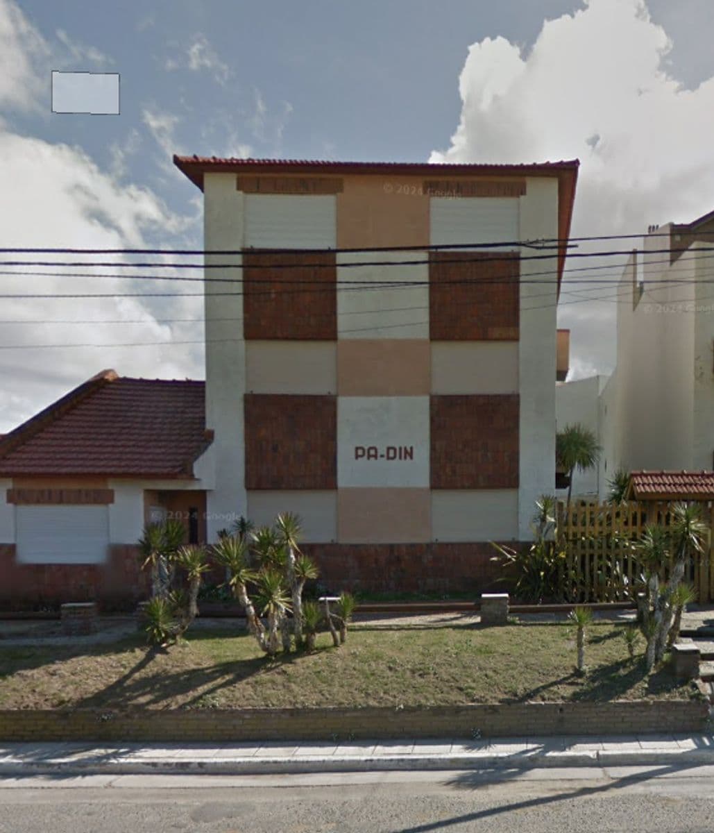 EDIFICIO DE 13 UNIDADES 3 AMBIENTES + 1 DUPLEX. MAR DE AJÓ - IDEAL: SINDICATOS, COOPERATIVAS, MUTUALES