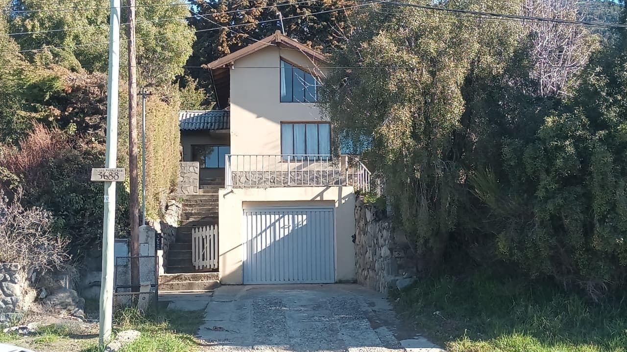 Venta casa 3 ambientes apto credito, Melipal, Bariloche, Argentina
