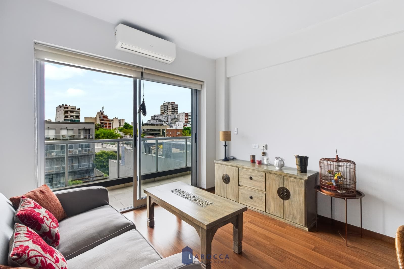 DEPARTAMENTO - VENTA - COLEGIALES - 2 AMB C/BALCON - LUMINOSO - FULL AMENITIES