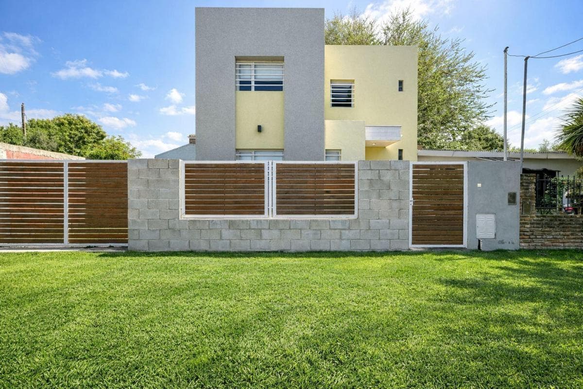 VENTA PH cuatro ambientes zona tejedor y beltran