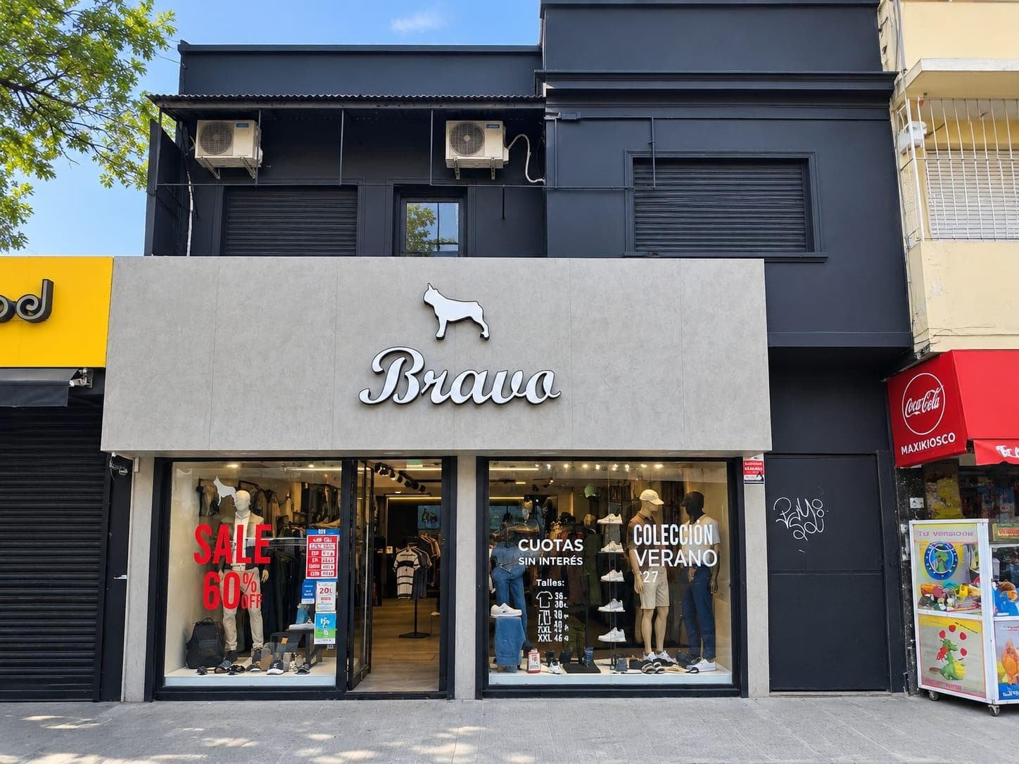 Venta en Block para uso comercial, oficinas, consultorios y viviendas, Lomas Centro