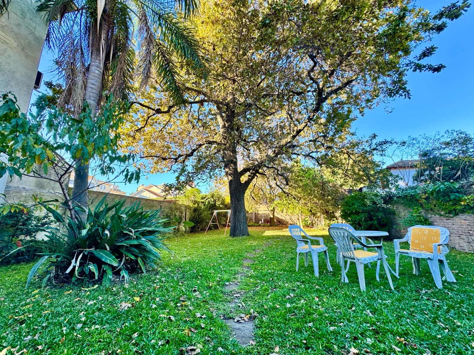 Gran lote en venta en Olivos - Vicente López