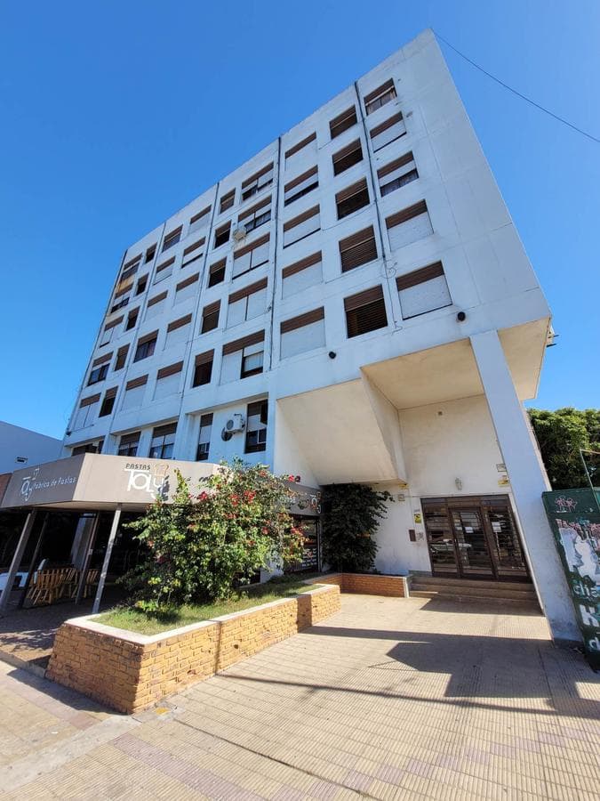 Depto en alquiler en av. 520 esquina 7. 5° "D"
