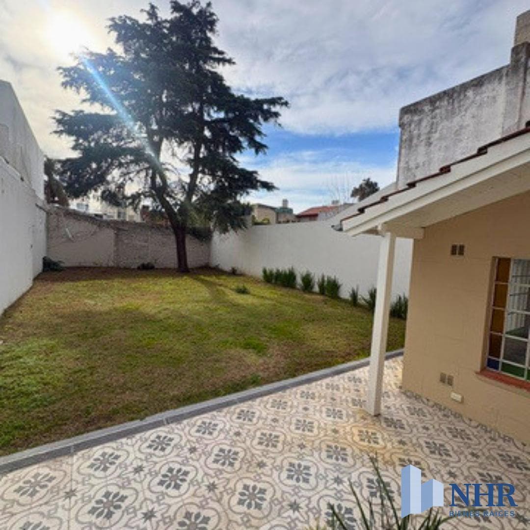 HERMOSO PH PB A REESTRENAR 3 AMB OFIC EN P ALTA ESPECTAC JARDIN