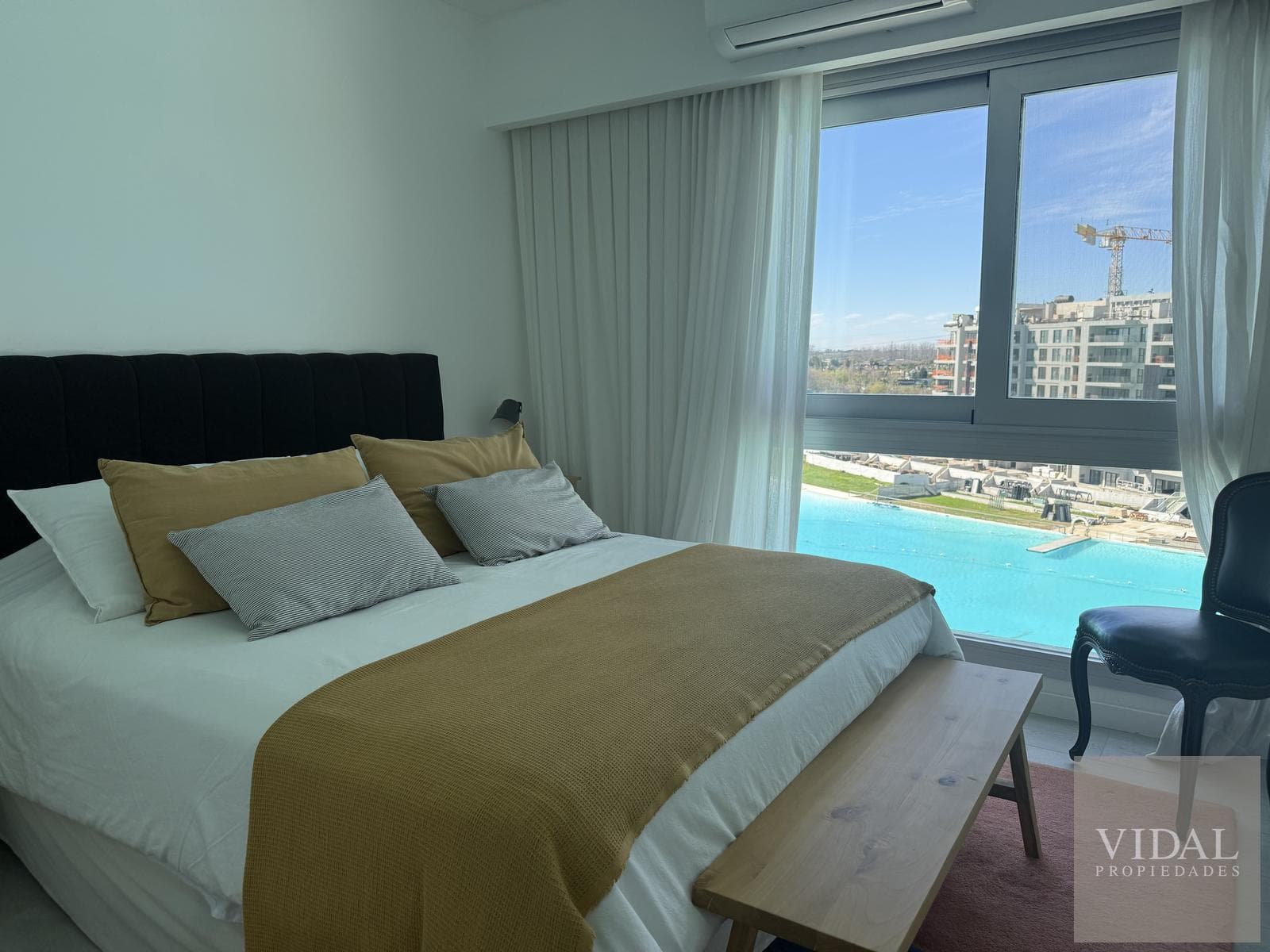 Alquiler departamento 3 ambientes amoblado Remeros Beach Nordelta