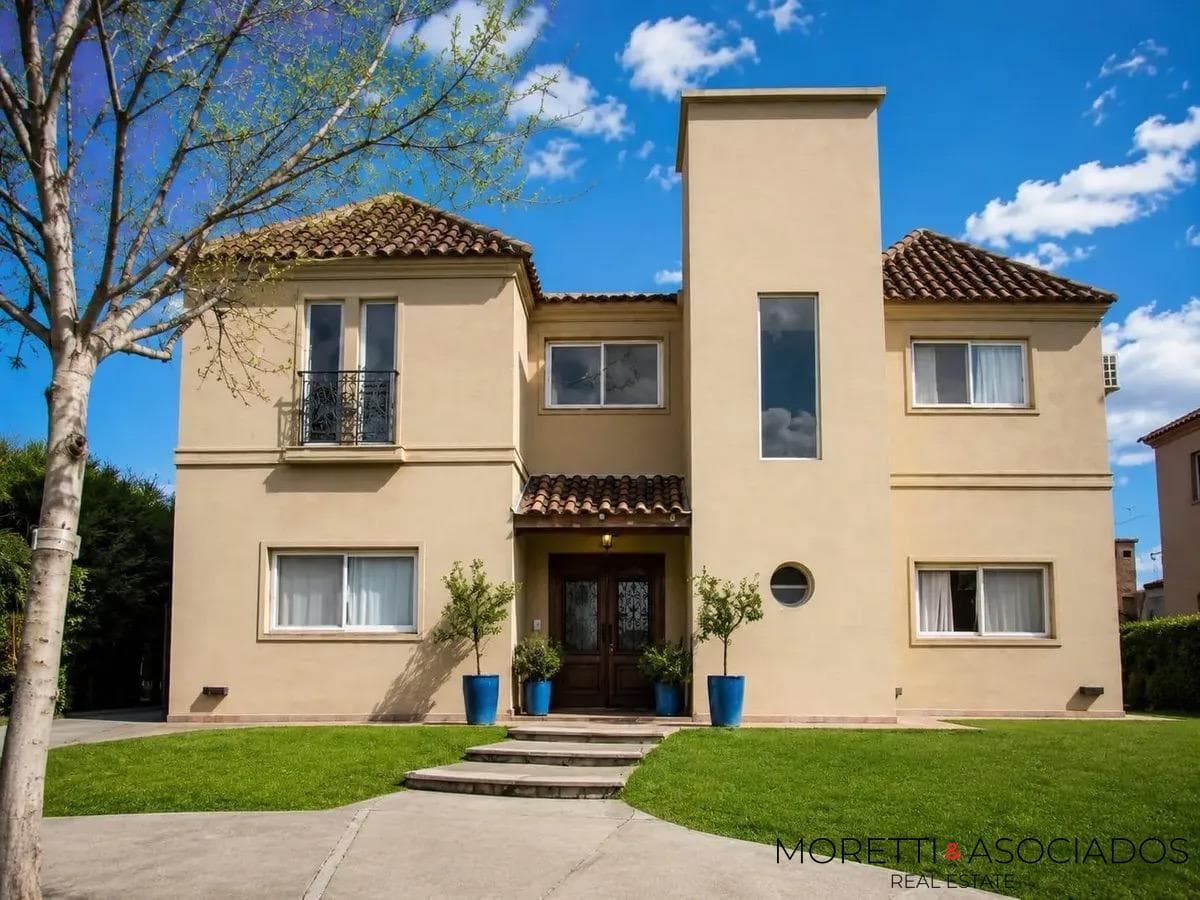VENTA | CASA | BARRIO PRIVADO SANTA TERESA |TIGRE | 5 DORMITORIOS | PILETA | GRAN JARDÍN
