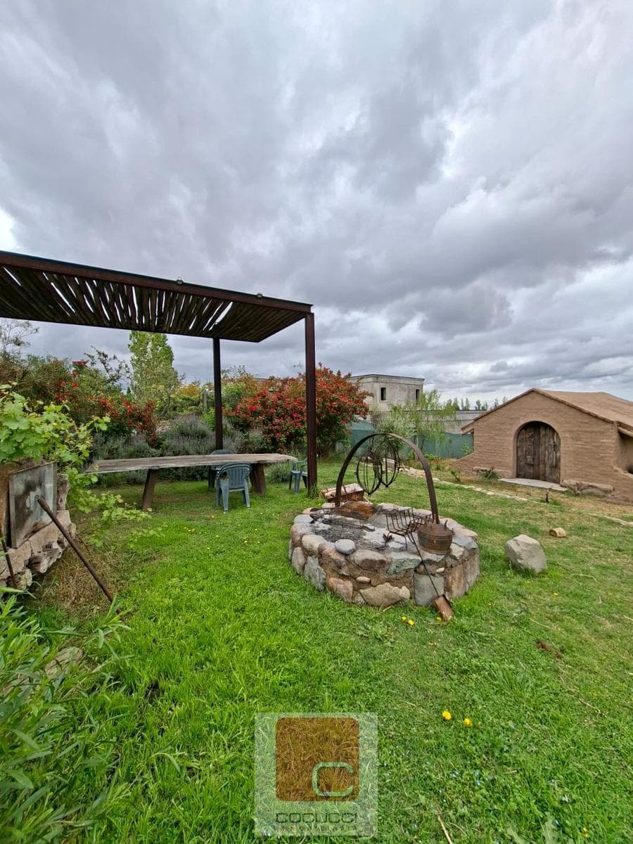 Casa categoria. Chacras de coria