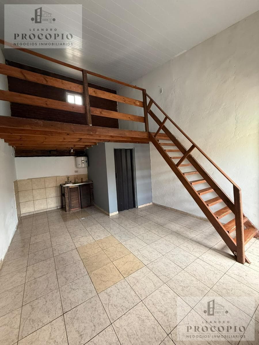 Departamento en alquiler en Barrio Parque Leloir