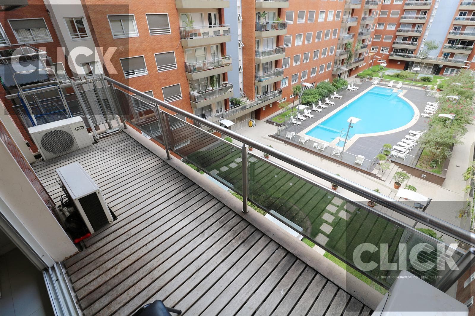 Venta - 3 ambientes con balcón corrido - Puerto Madero