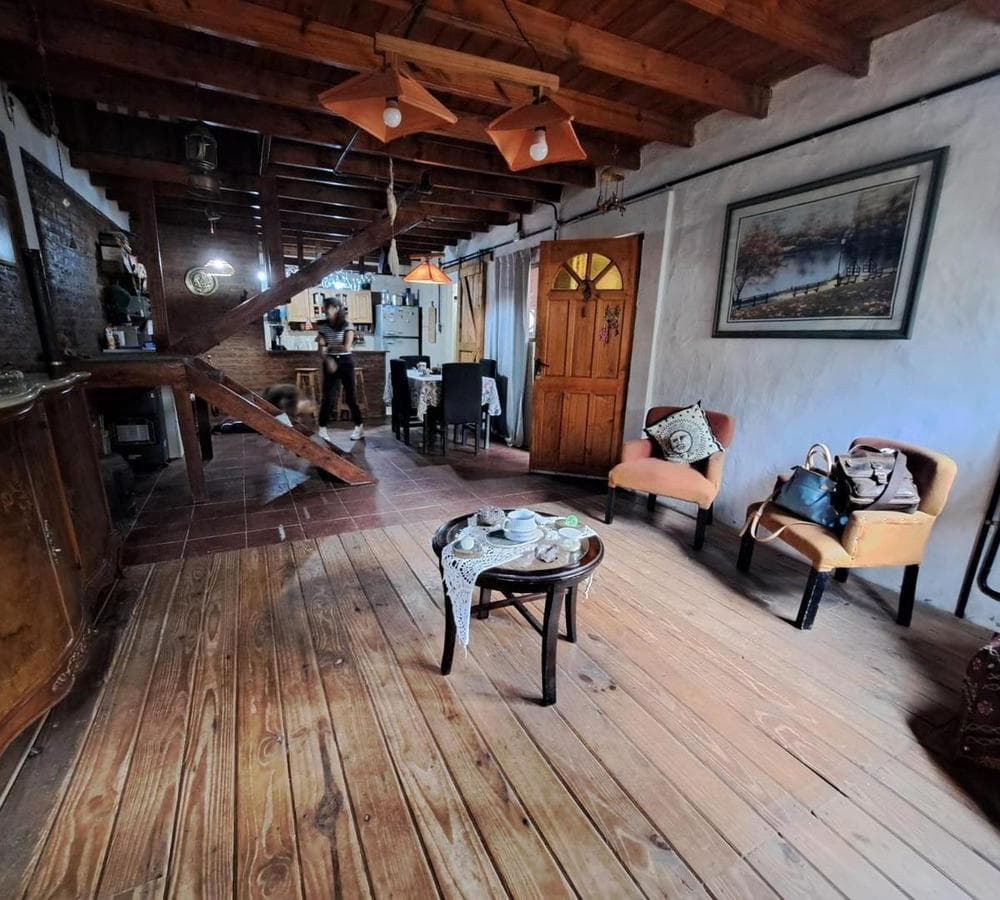 VENTA CASA 3 AMBIENTES EN B° CERRADO "LA FIACA" EN MORENO