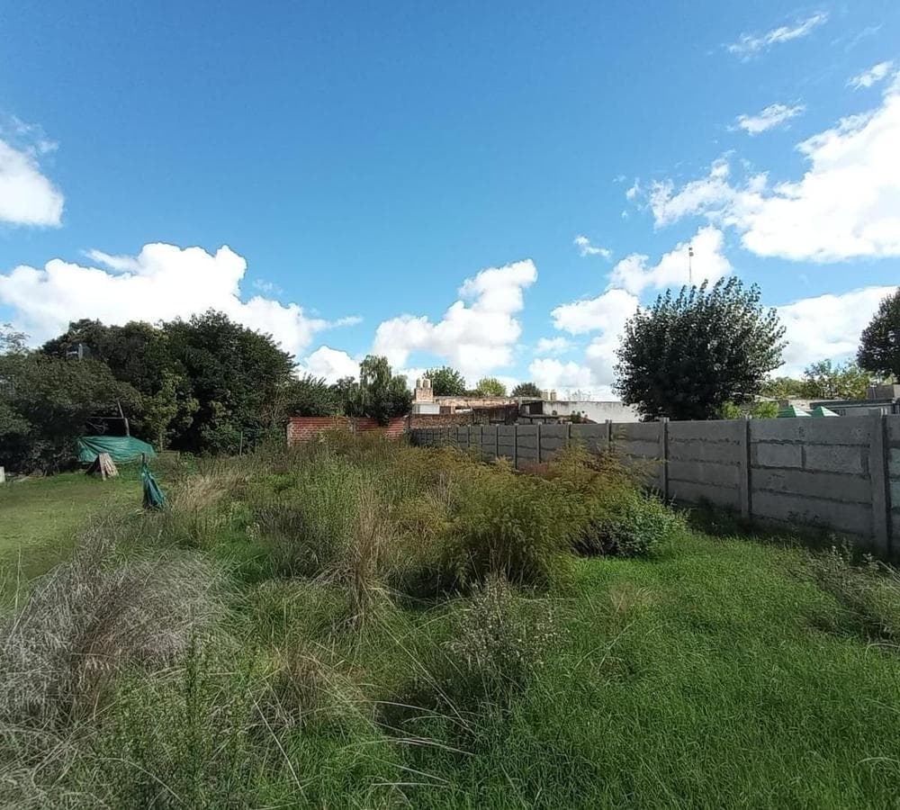 VENTA TERRENO EN GENERAL RODRIGUEZ CERCANO AL CEMENTERIO