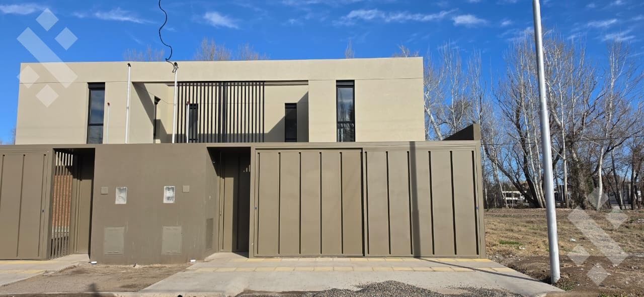 Venta Dúplex 2 dormi Patio con parrilla - Bº Ayres del Limay - Neuquén Capital